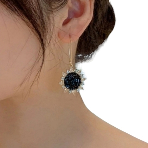 Druzy Flower Earrings - Picture 2 of 4